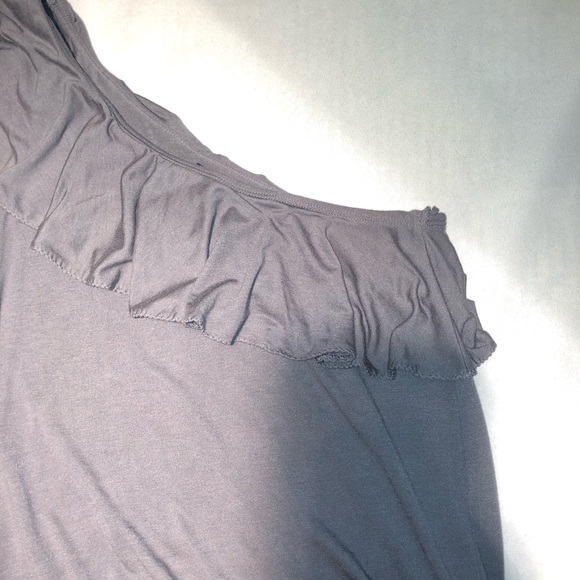 American Eagle One-Shoulder Ruffle Top - Picture 3 of 4